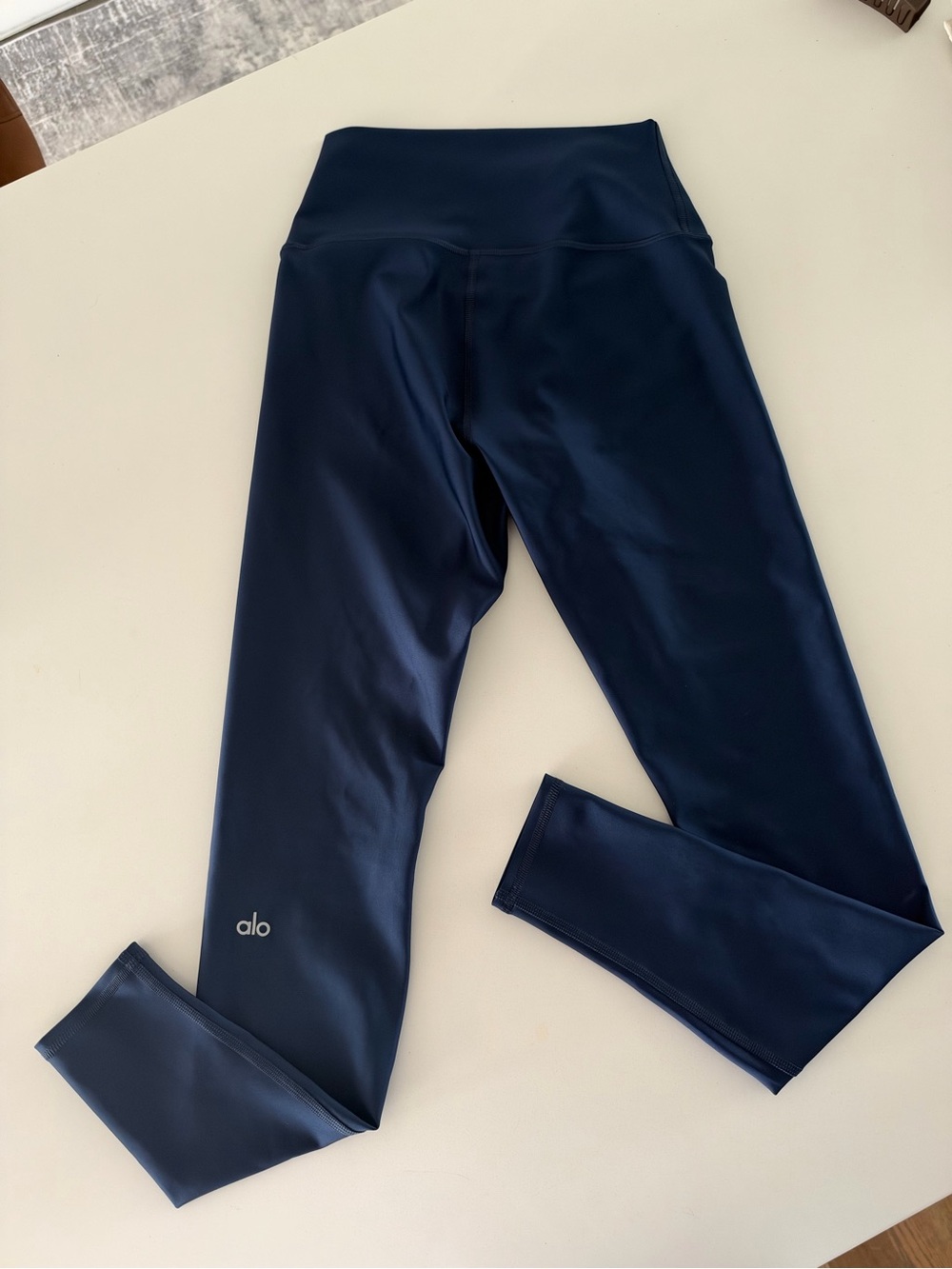 ALO Yoga High-Waist Airlift Legging Navy full length